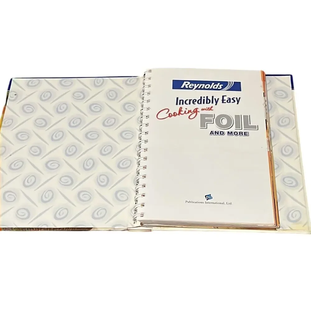 Reynolds Incredibly Easy Cooking with Foil Cookbook